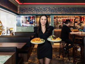 Waitress