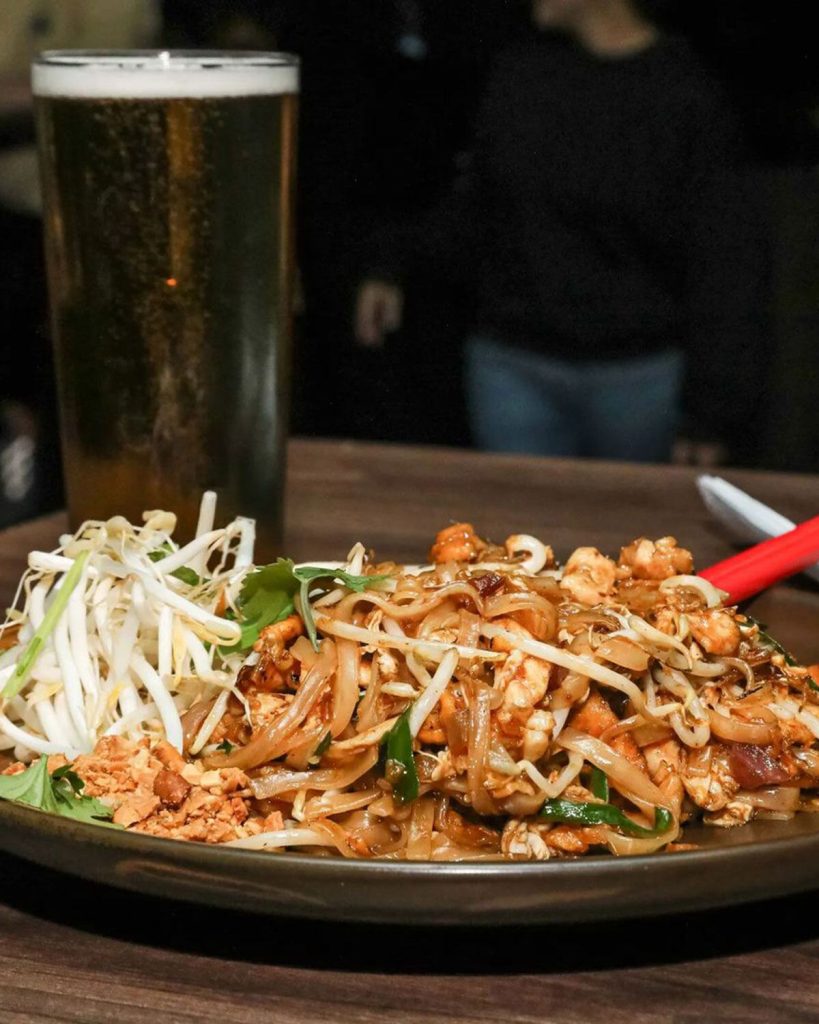 thai-noodle-dish